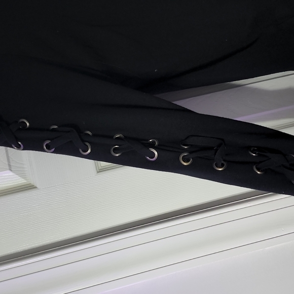 Black tie sleeves sweater - Picture 2 of 4